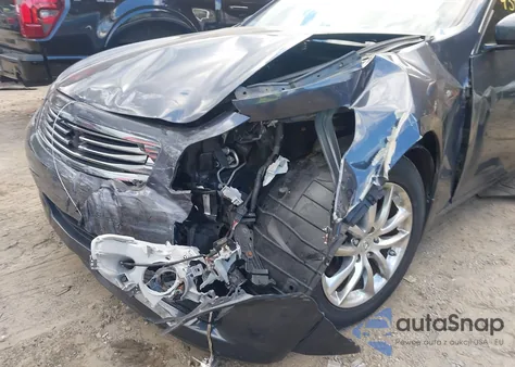 2009 Infiniti G37X z USA, uszkodzony, nr VIN JNKCV61F29M360136